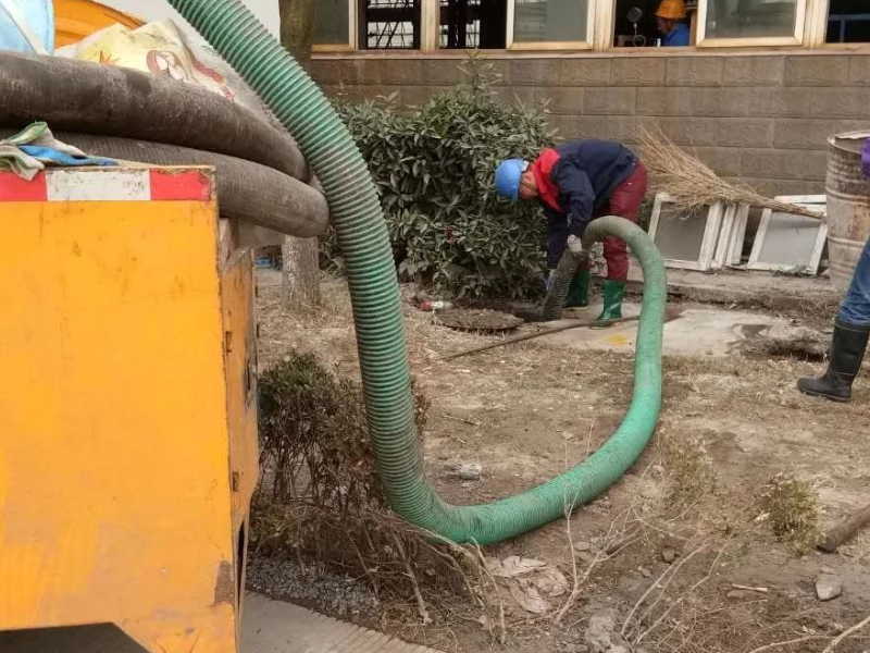 崇明区城桥专业高压清洗管道 化粪池清理 专业抽粪