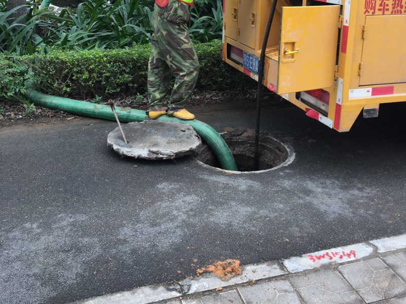 上海崇明家庭管道疏通电话水电疏通抽粪公司